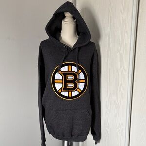 Boston Bruins Black Pullover Hoodie with Team Logo